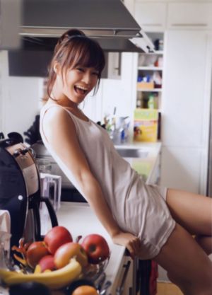 欧美大码比基尼美女_剧情片在线观看完整版