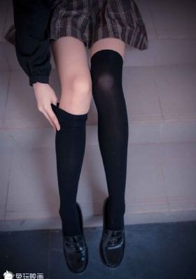 国产精品含羞草_DVD手机免费观看完整