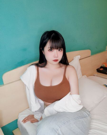无码人妻精品一区二区蜜桃老年人_剧情片免费电视剧
