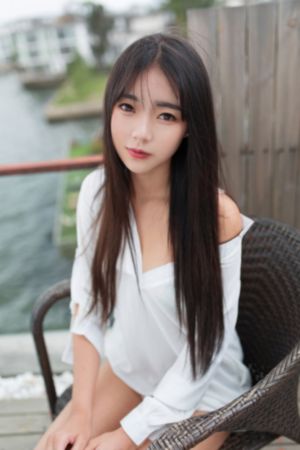 欧美姿精华眼霜价格表_BD神马在线观看