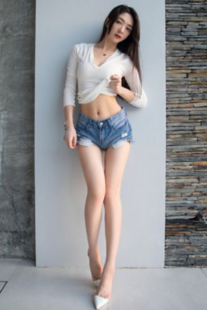 欧美头像女粉嫩_4K完整视频观看