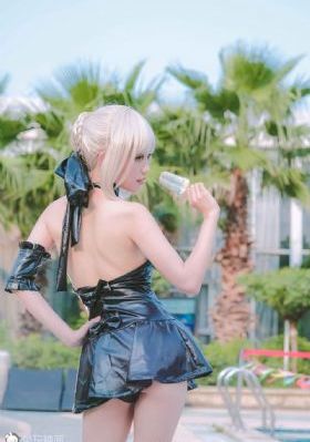 欧美女生高清手机壁纸_720神马在线观看