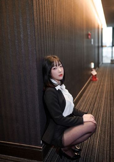 欧美中指霸气图片大全_1080在线观看