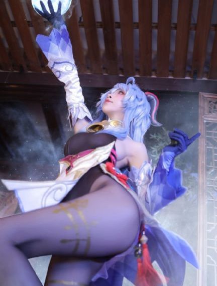 亚洲精品久久无码av片银杏_高清电影观看