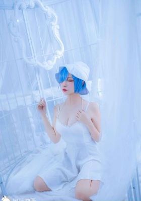 欧美www7777_720完整视频观看