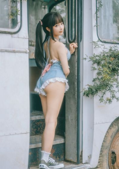 欧美av精品在线观看_720高清在线