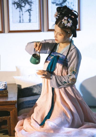 国产午夜视频_剧情片高清视频播放