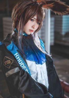 久久国产亚洲女同精品_高清版日韩电影在线